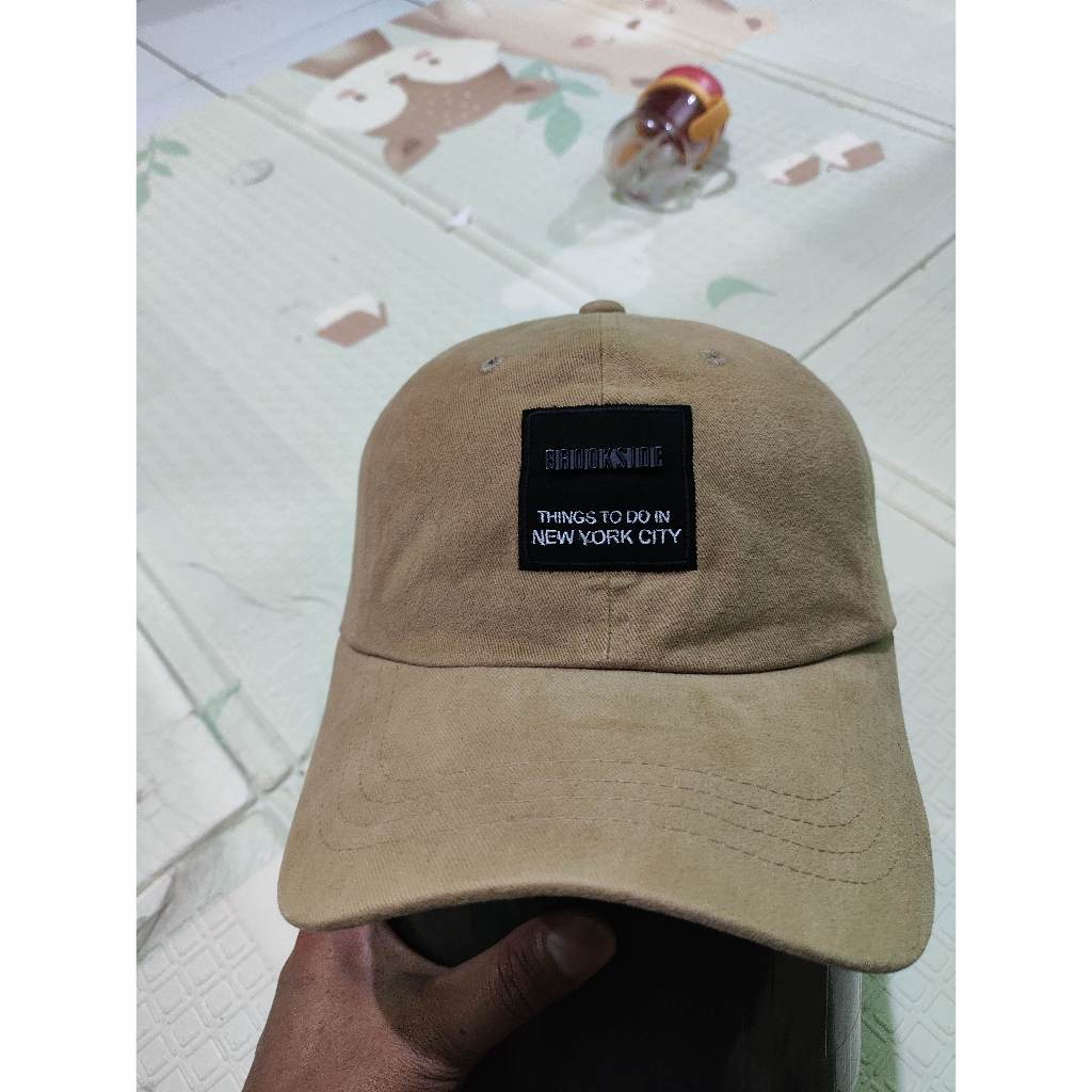 Brookside Topi warna coklat