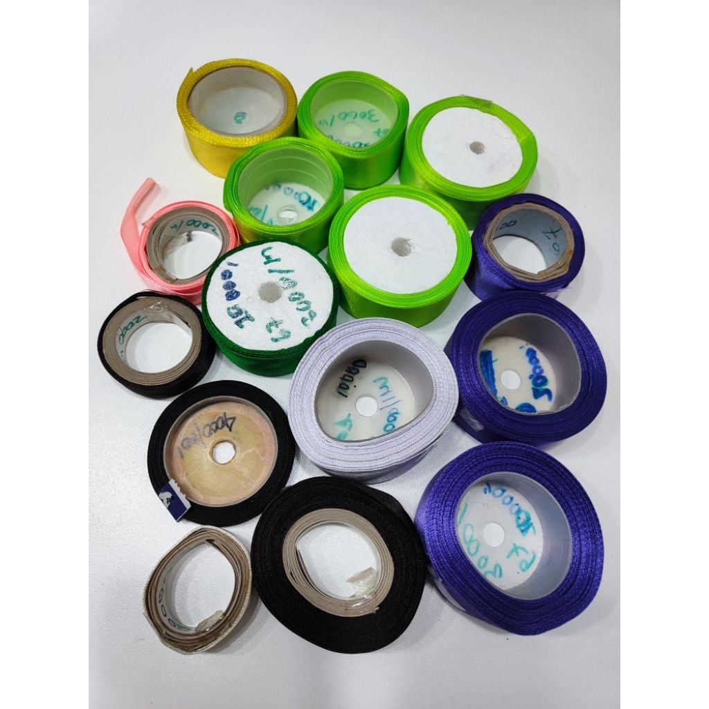 

15 pita dg jumlah panjang dan ketebalan pita bervariasi