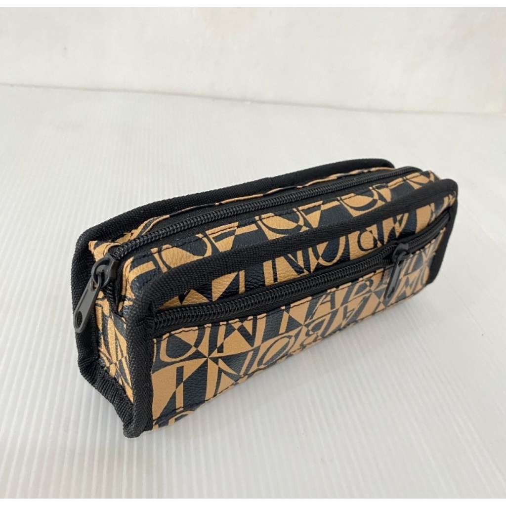 

KOTAK PENSIL BONBON 2 SELETING