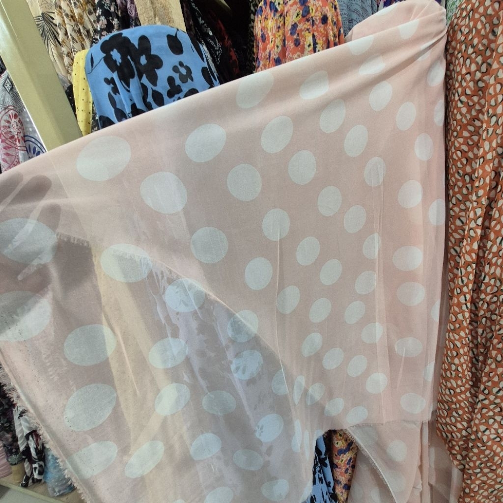 KAIN SIFON CERUTY PREMIUM MOTIF POLKADOT - KAIN SIFON MOTIF DOT - BAHAN KAIN MOTIF POLKADOT - HARGA 
