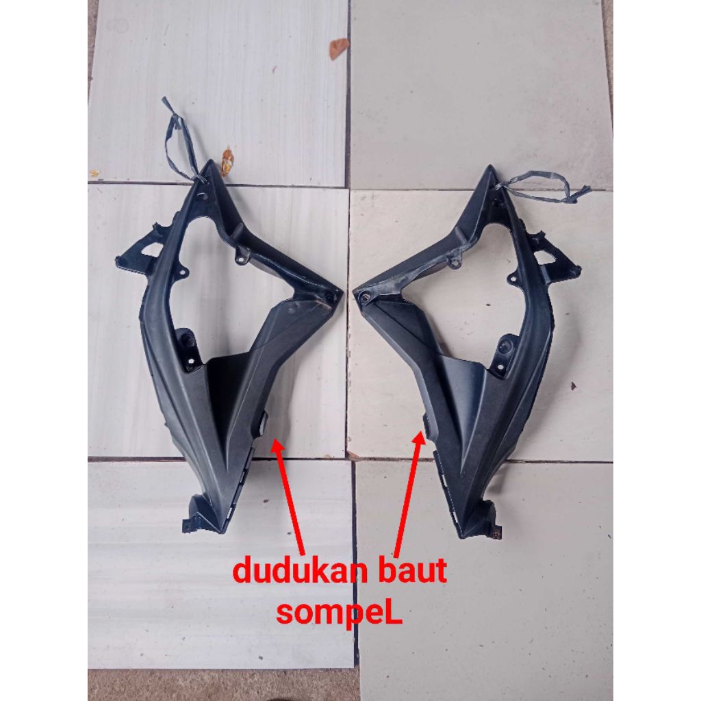 Cover body dalam shroud Radiator Honda Cs1 cs 1. Original. Seken. Ada Minus