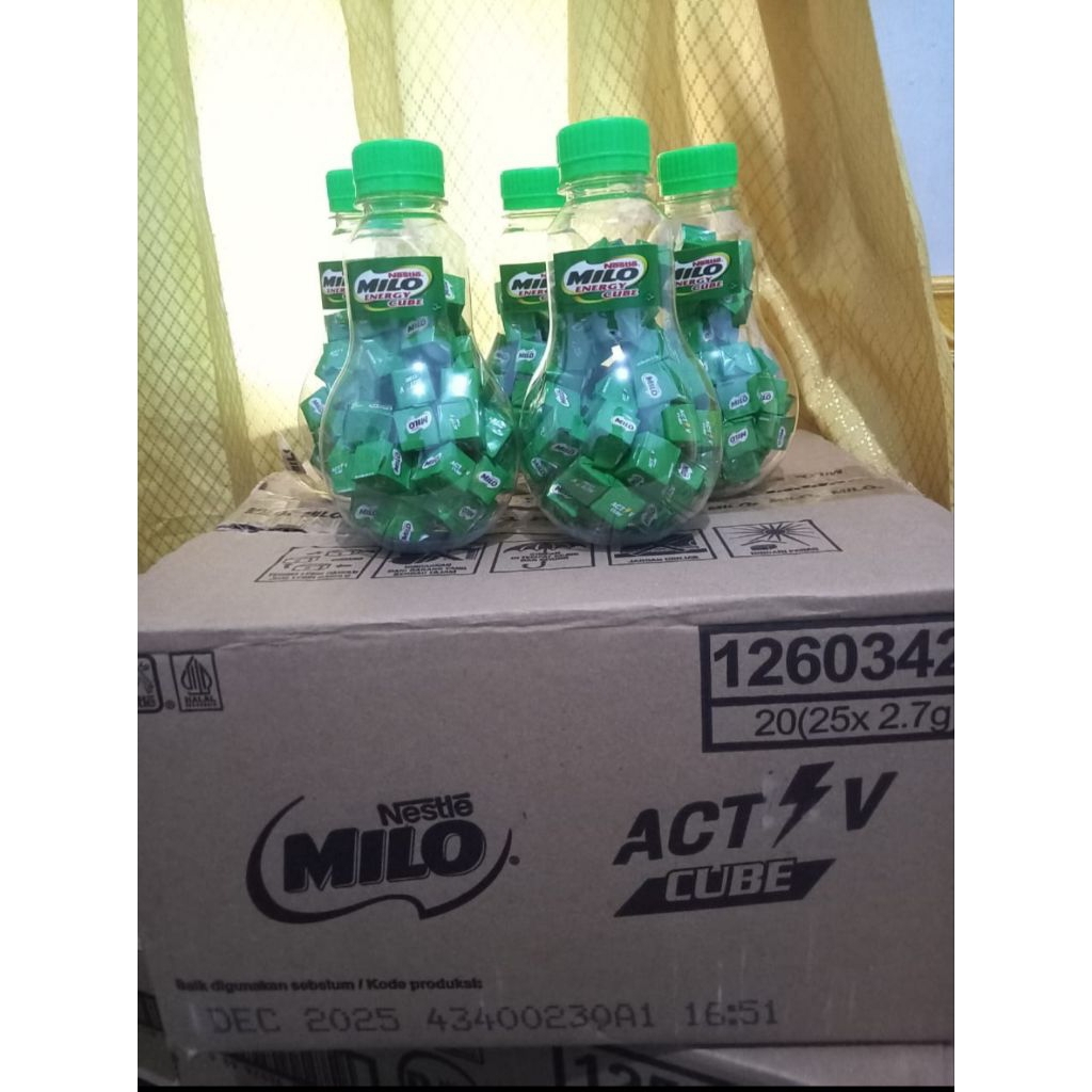 

Milo Activ Cube Isi 50pcs - Susu Coklat Padat Berkualitas - Manis, Chocolate
