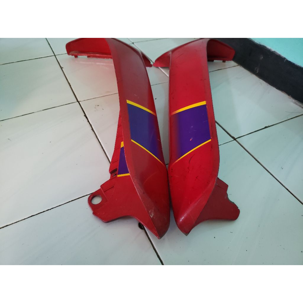 SAYAP LUAR SUPRA LAMA MERAH ORIGINAL