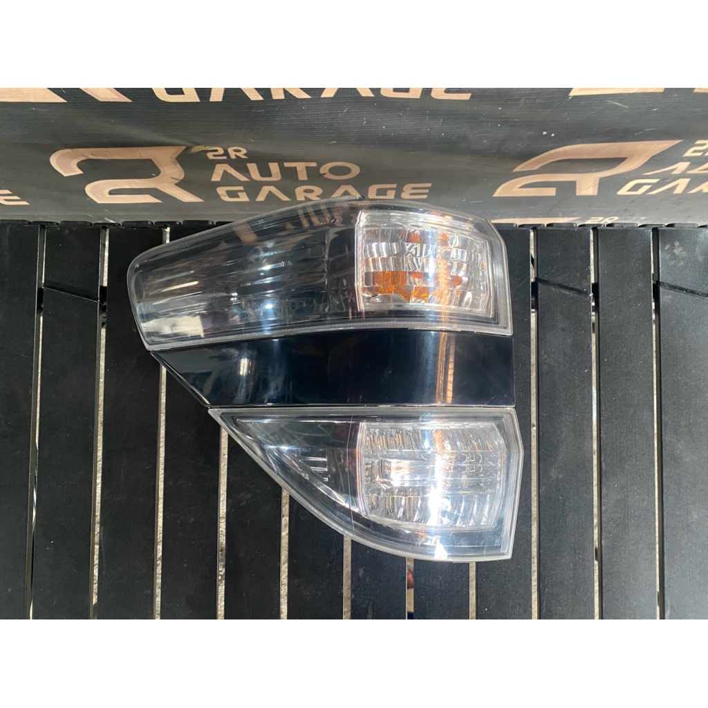 Stoplamp lampu belakang vellfire 2008-2014