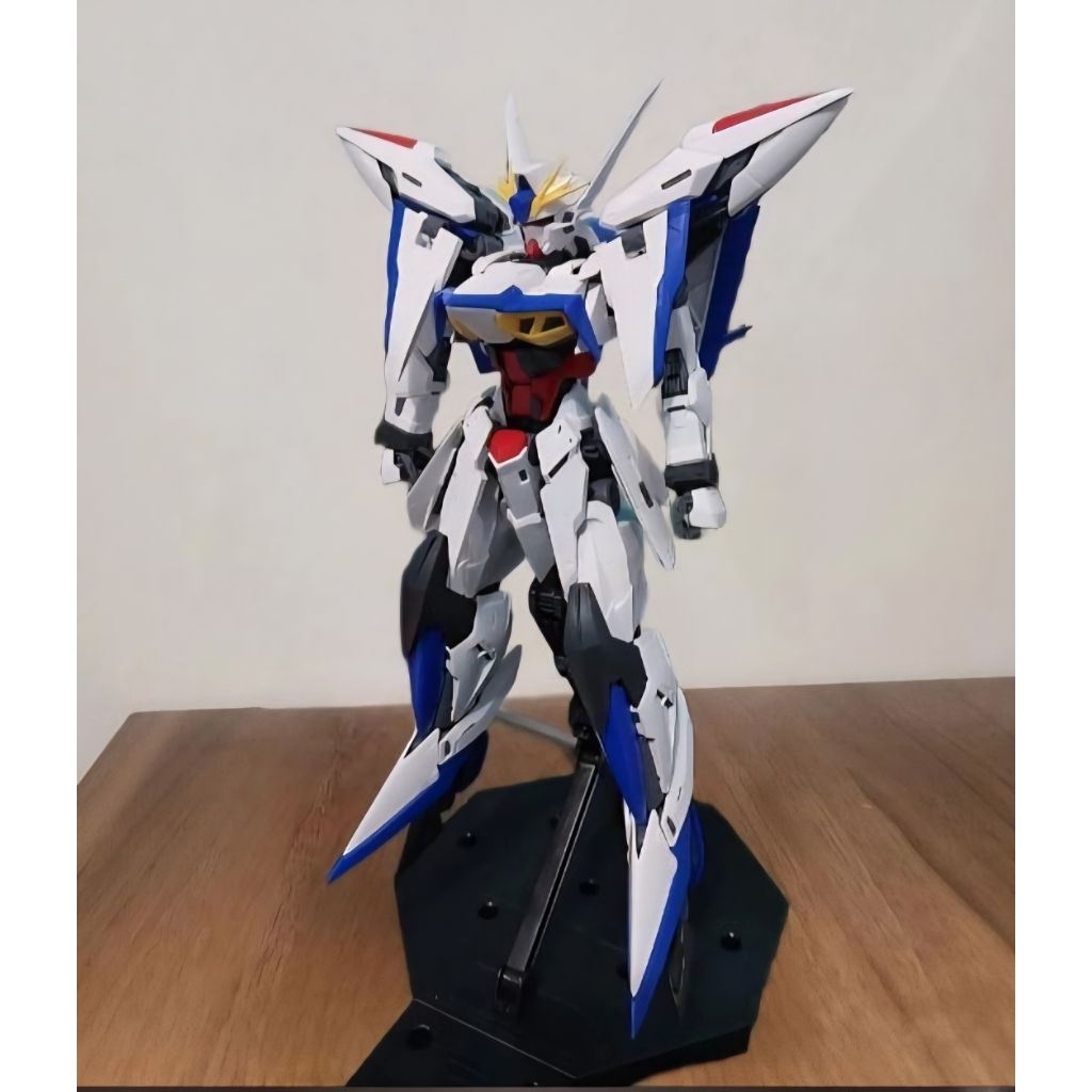 GUNDAM 1/100 MG ECLIPSE BANDAI