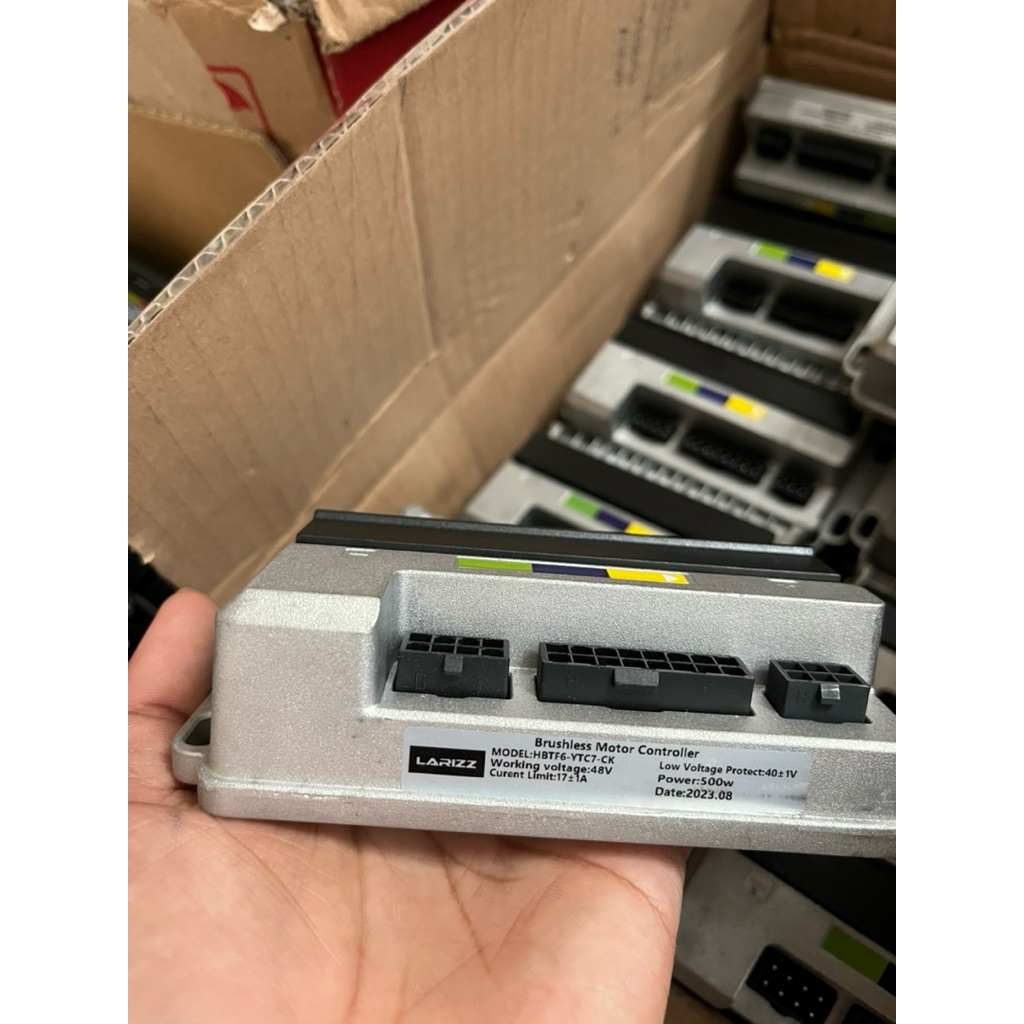 CONTROLLER SEPEDA LISTRIK LARIZZ 500WATT