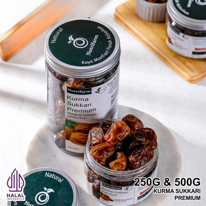 

Kurma Sukasari Premium Ukuran 250gr dan 500gr Mengatasi Anemia
