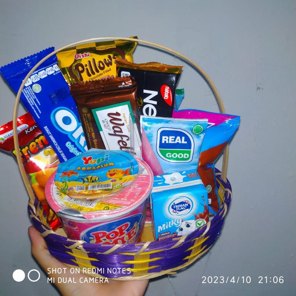

hampers lucu