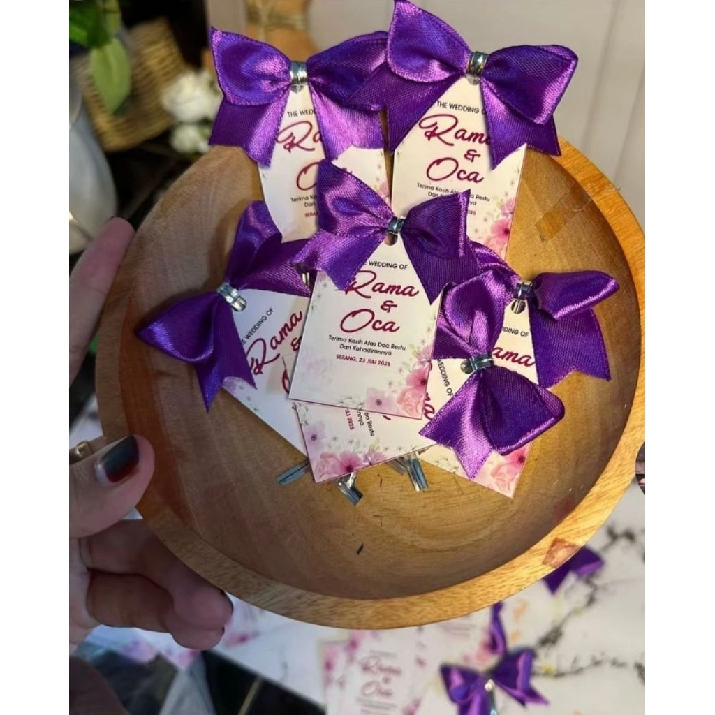 

Pita dan Handtag souvernir siap pakai per pcs