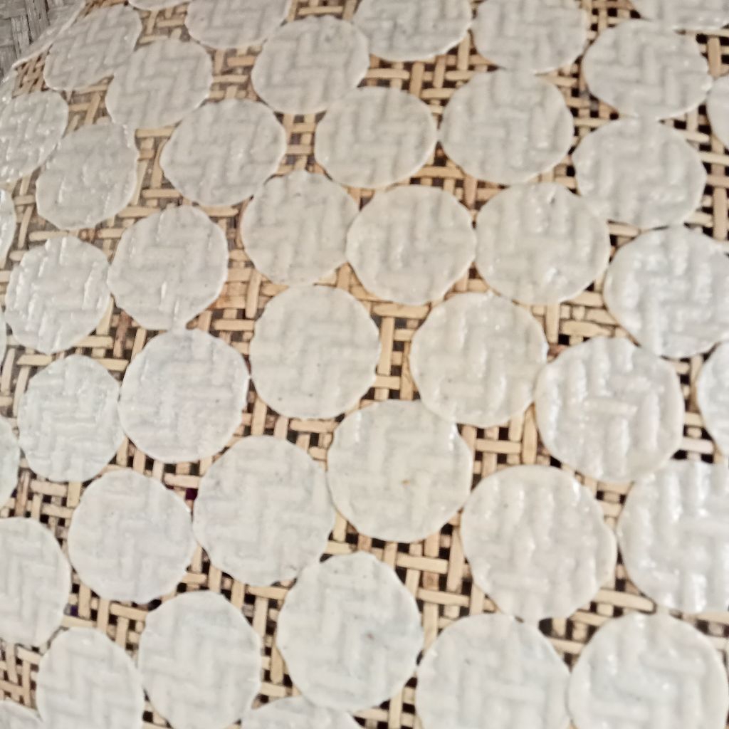 

Opak Ketan Mentah /Opak Ketan Original ,25 Pcs