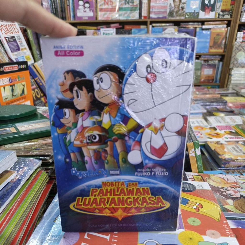 Original. Doraemon. Nobita dan Pahlawan Luar Angkasa