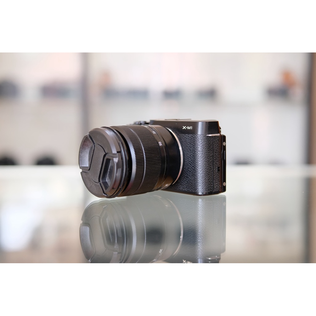 Kamera Fujifilm XM1 plus Lensa 16-50mm