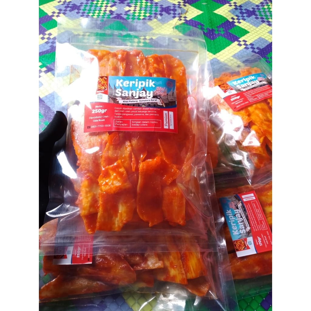 

Keripik Sanjay Premium 250gr - Karupuak Sanjay Uni Maya Keripik Singkong Balado Panjang Pedas Manis khas Padang