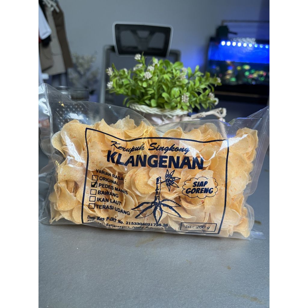 

krupuk singkong koin rasa pedas manis mentah