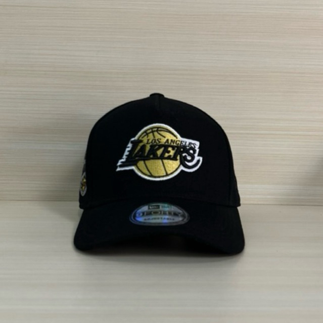 TOPI BASEBALL HITAM LEKER BORDIR HITAM KUNING