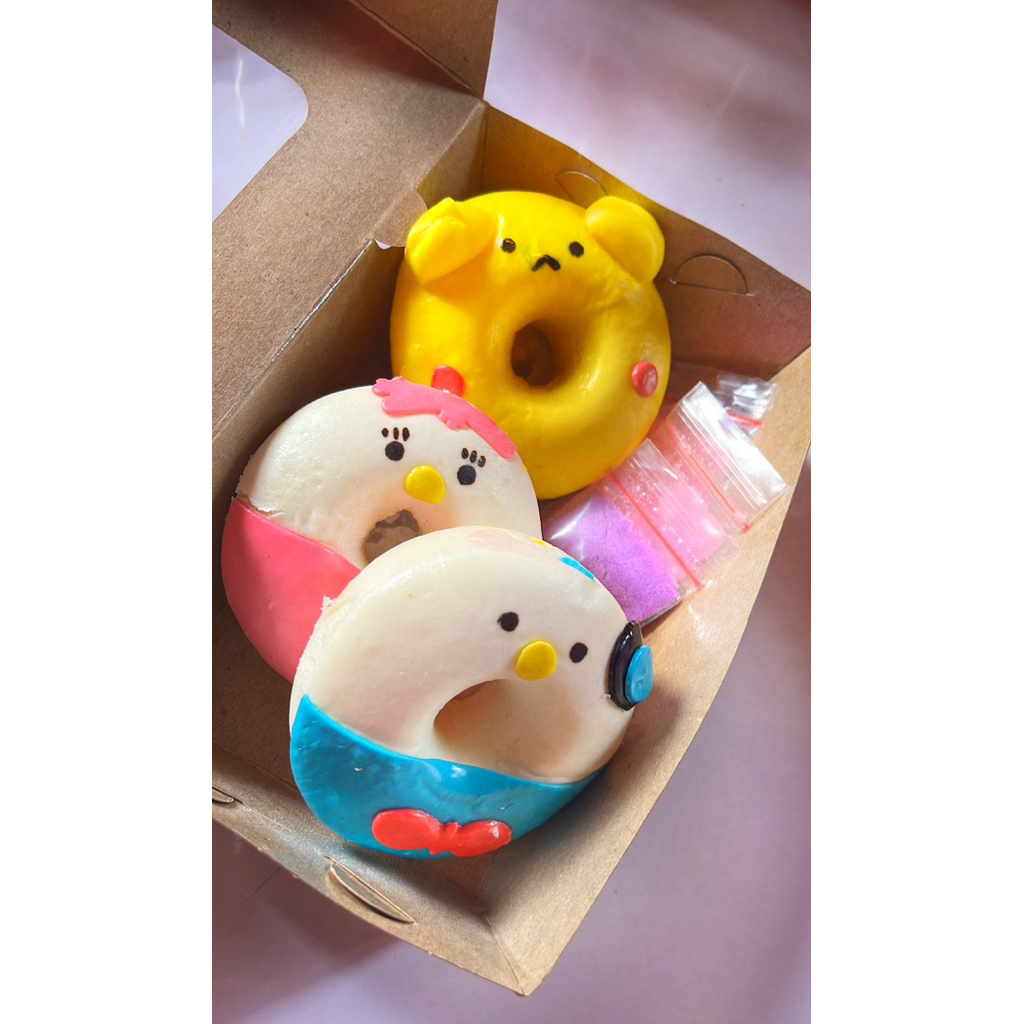 

donat karakter paopaomoy kukus