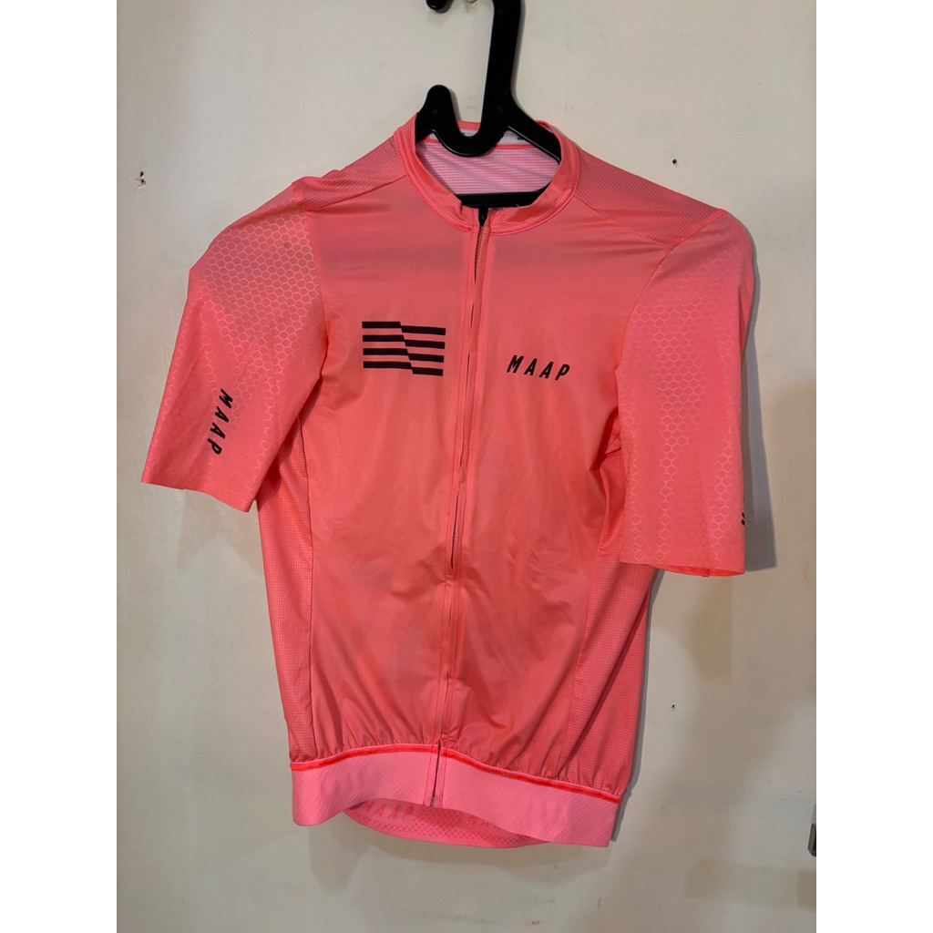 Jersey sepeda Maap