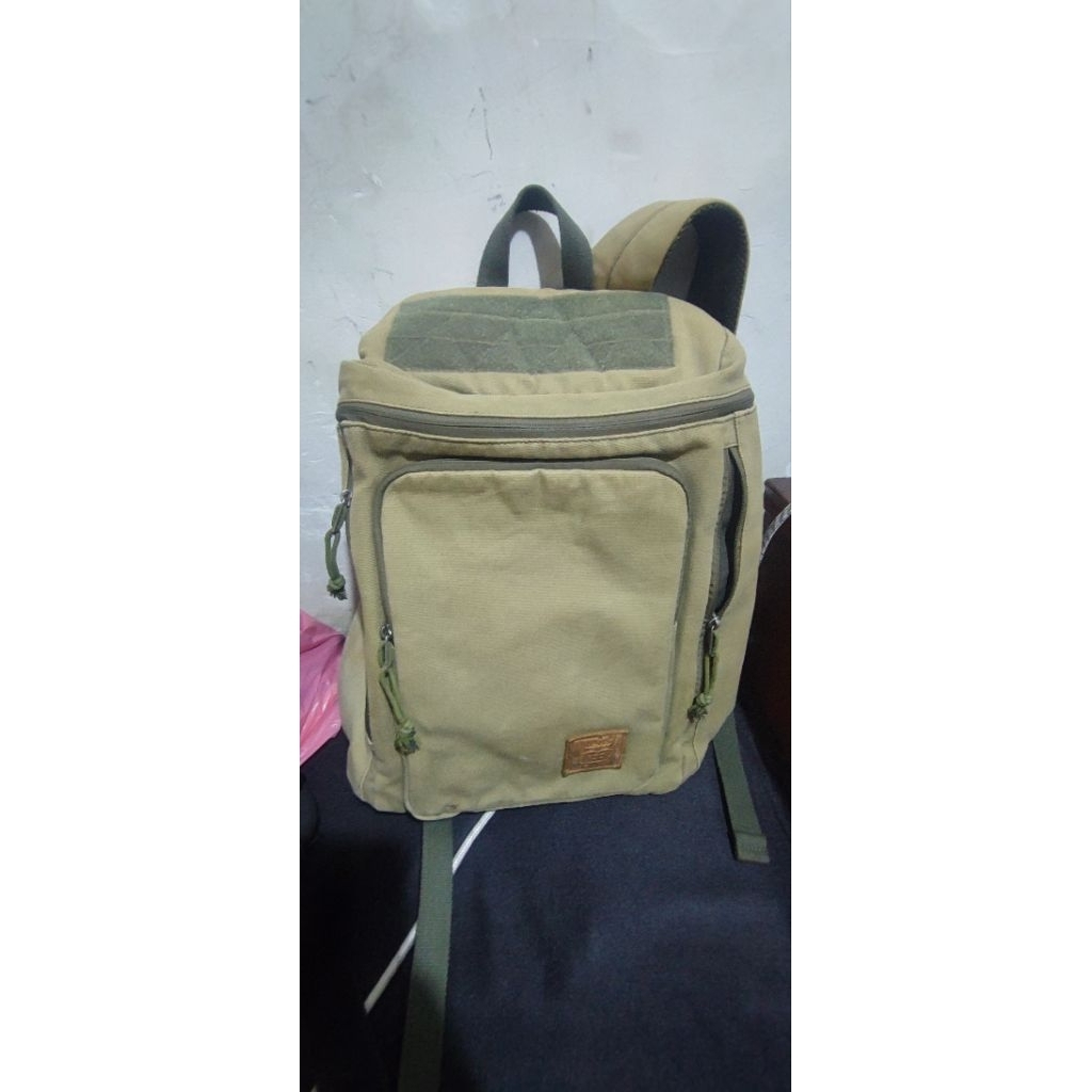 tas ransel Levis original