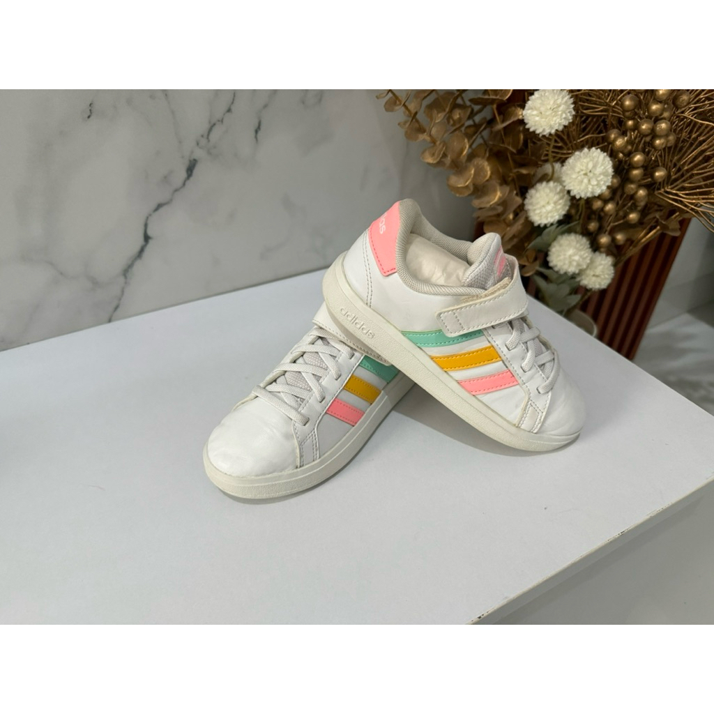 sepatu anak second original adidas