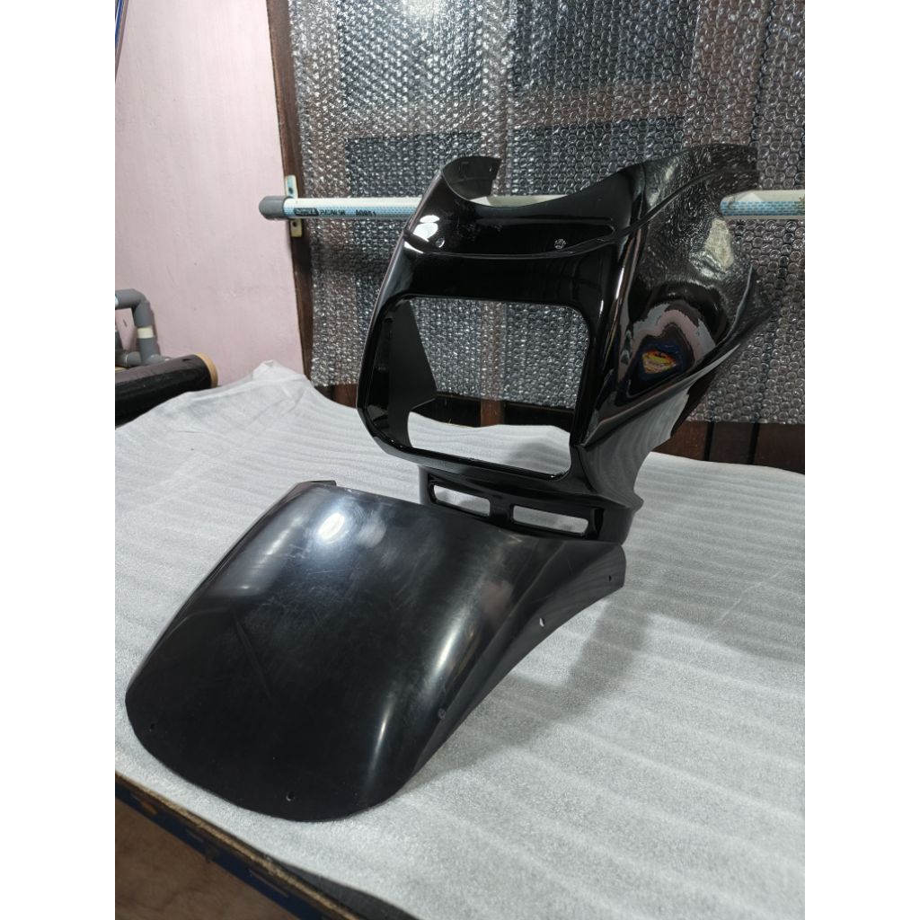 Batok Depan Totok Depan + Visor Yamaha RXZ Millennium Milie