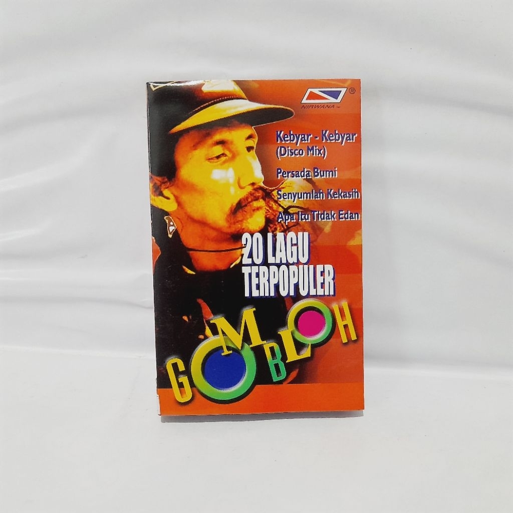 Kaset 20 Lagu Terpopuler Gombloh