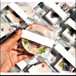 

Mika Kotak Souvenir Uk 10x10x2 DK ( MIKA SAJA )