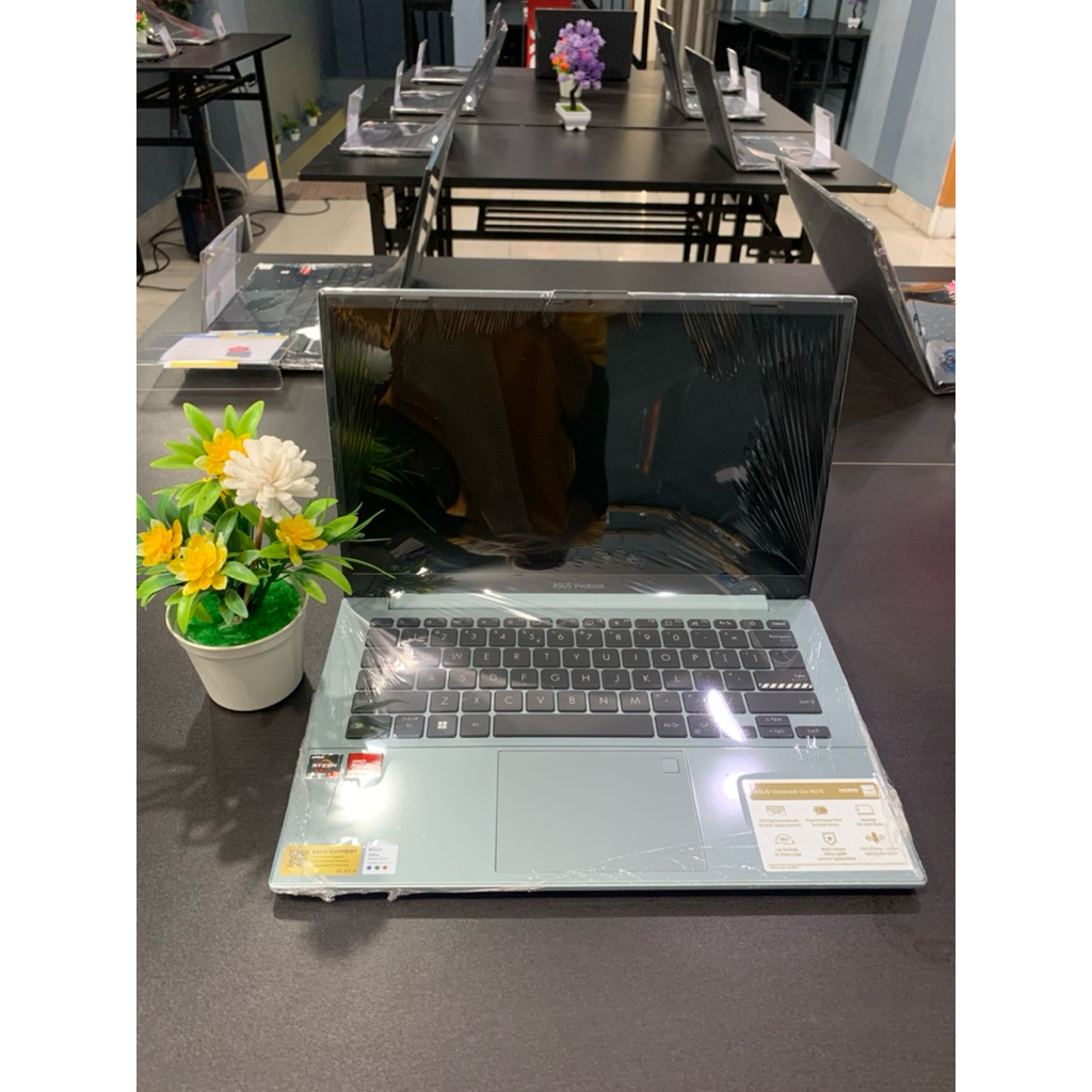 Asus Vivobook Go 14 E1404FA Green Grey