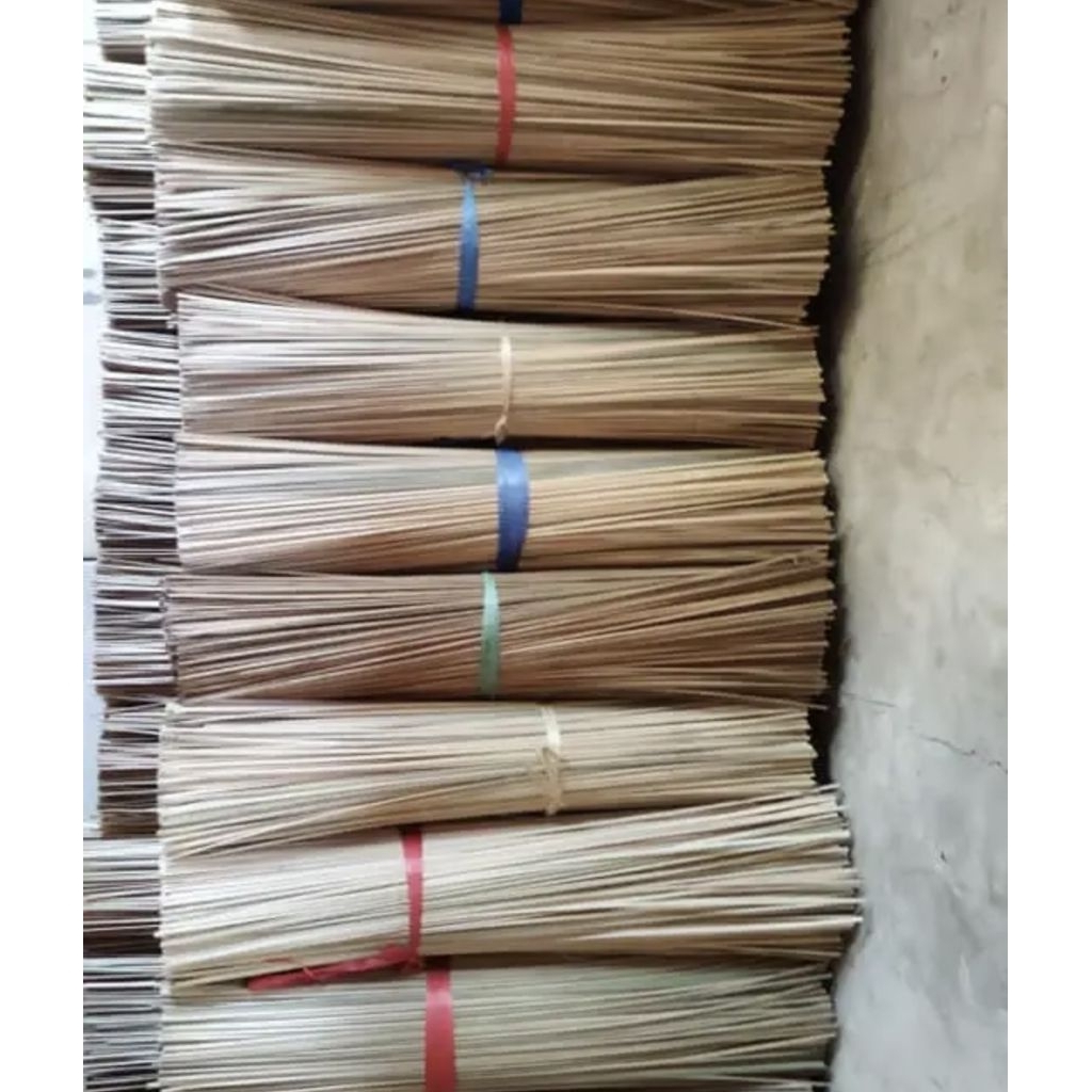 Arku layangan super ukuran -+58 100 pasang