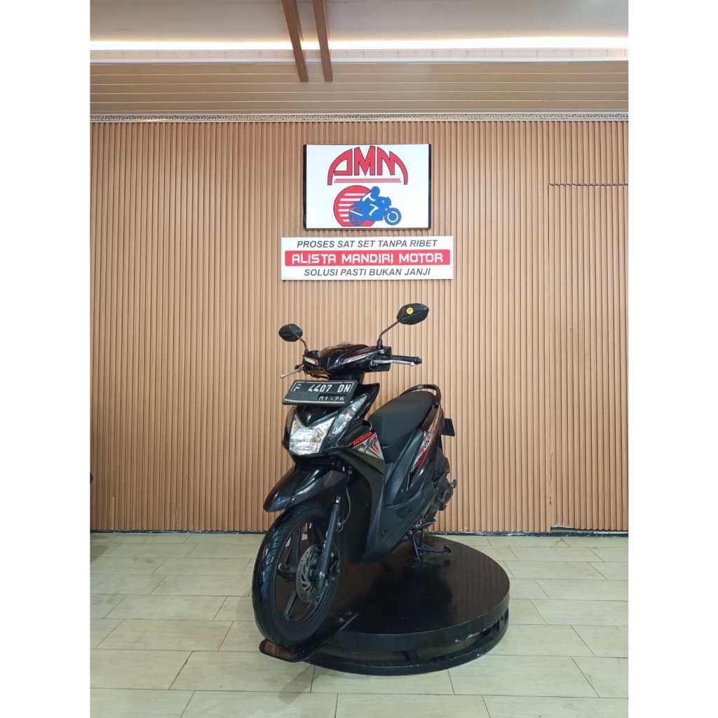 Honda Beat CW 2016 Motor Bekas STNK Lengkap