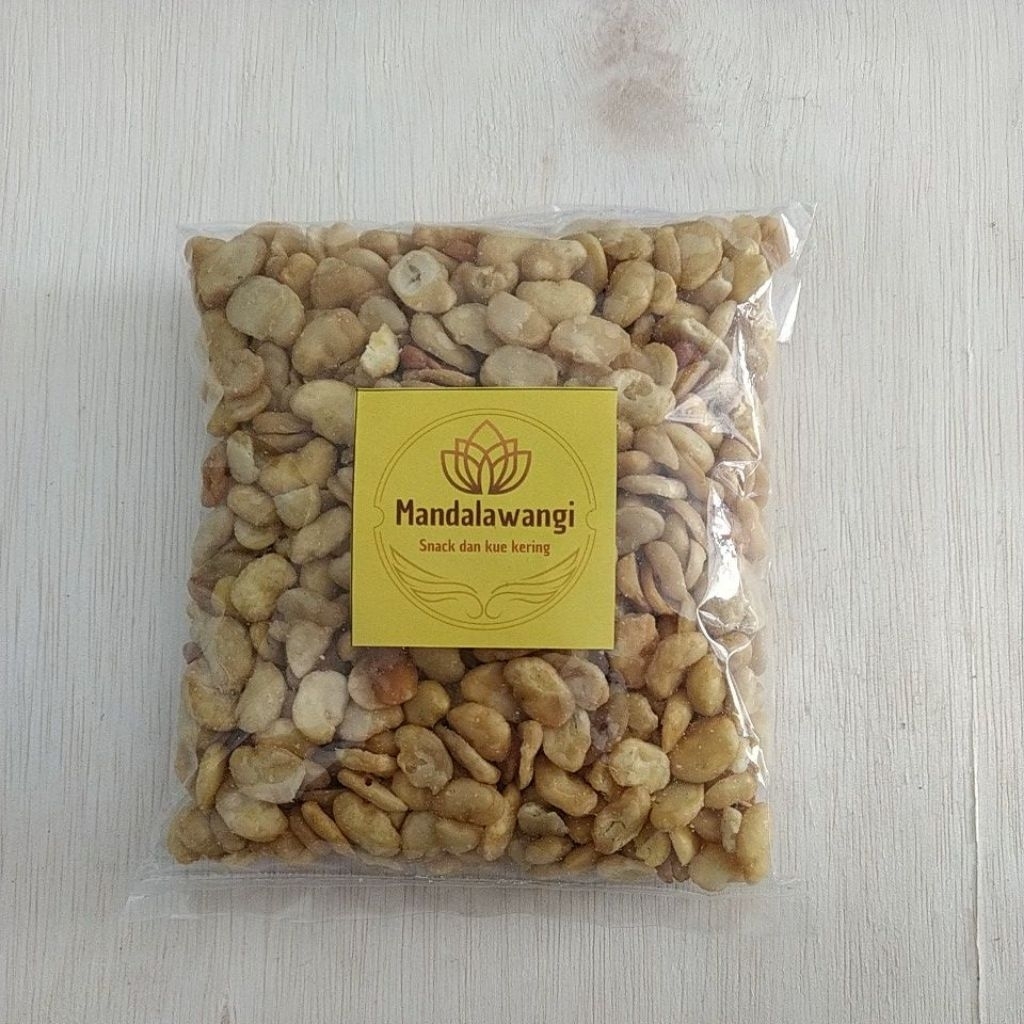 

kacang koro putih kupas (200gr)