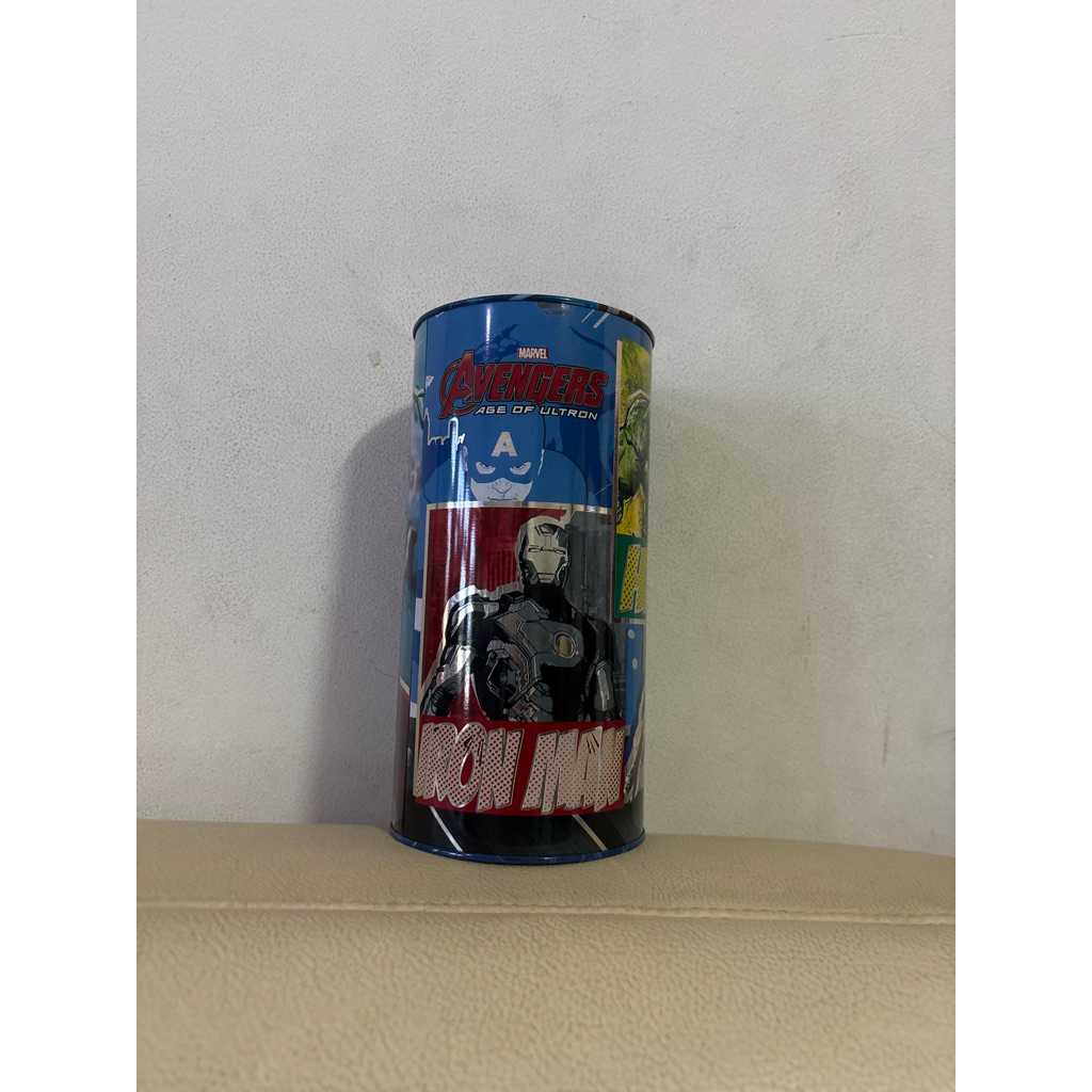 Coin Bank / Celengan kaleng