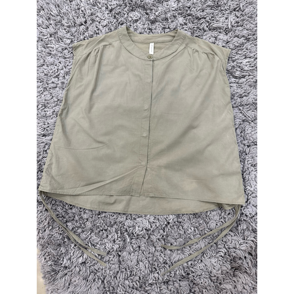 Atasan Blouse Wanita serut Hijau Envy Preloved