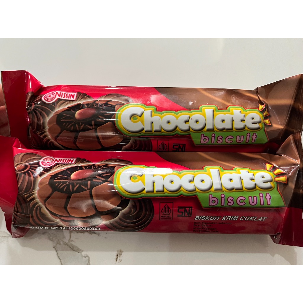 

Nissin Chocolate Biscuit 130gr Nissin Biskuit Krim Coklat Kaya Oreo