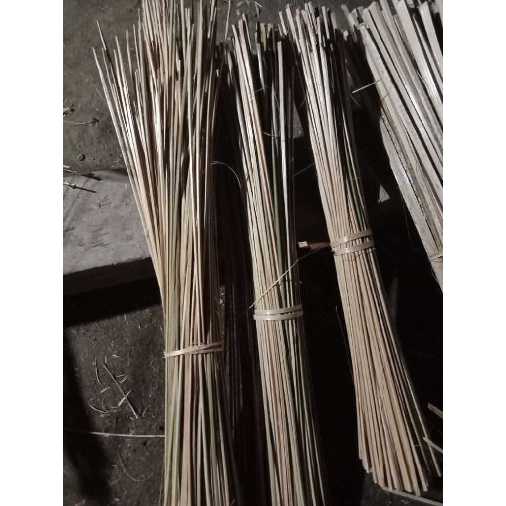 biting layangan isi 150 pcs