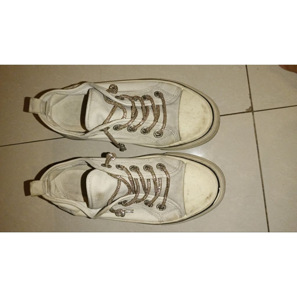 sepatu sneakers/kets tali hias wanita