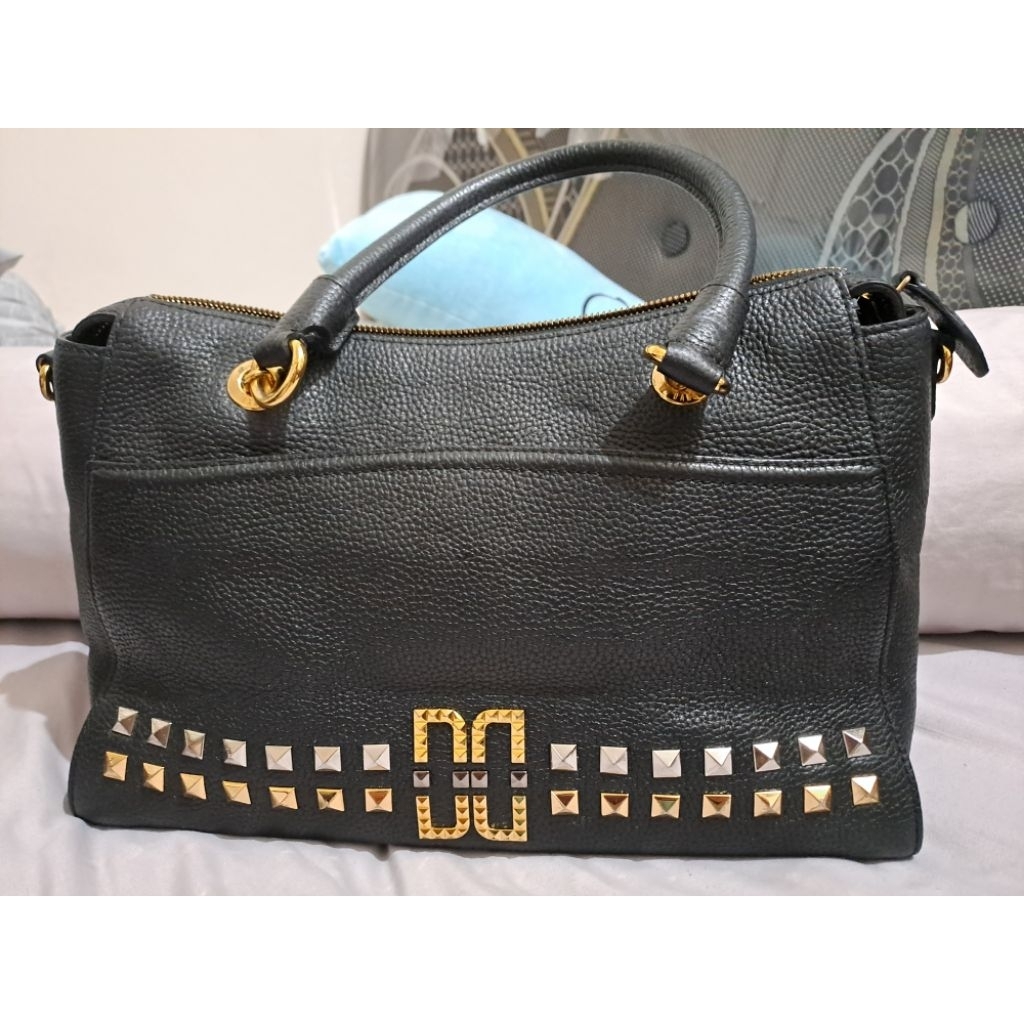 Tas Wanita Branded DAKS Original – Kulit Asli, Elegan, Kondisi 9/10