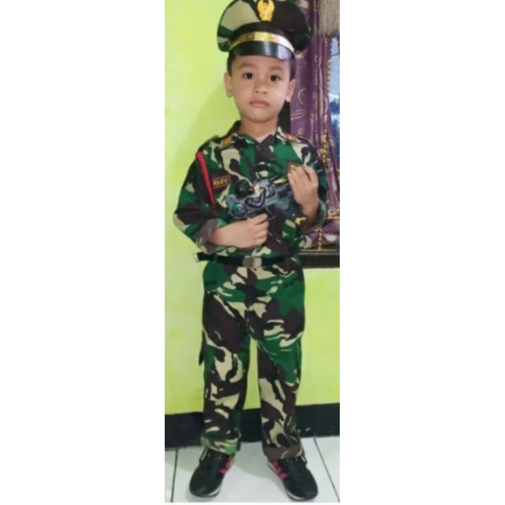 Baju tentara anak