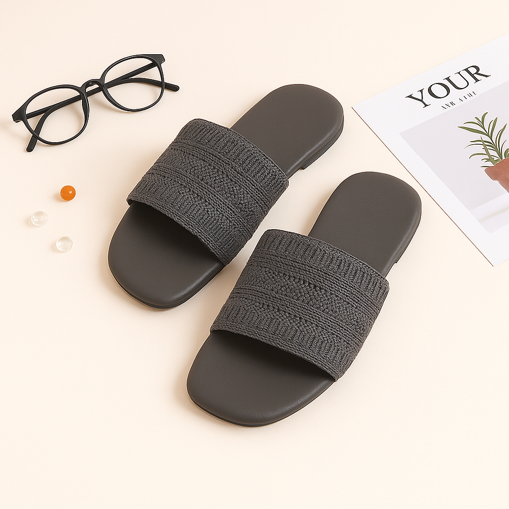 Sendal Slop Rajut Wanita Flat Warna Hitam Casual
