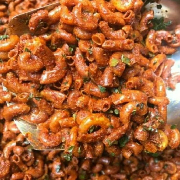 

Makaroni Pedas Bumbu daun Jeruk 1/10 Kg Murah