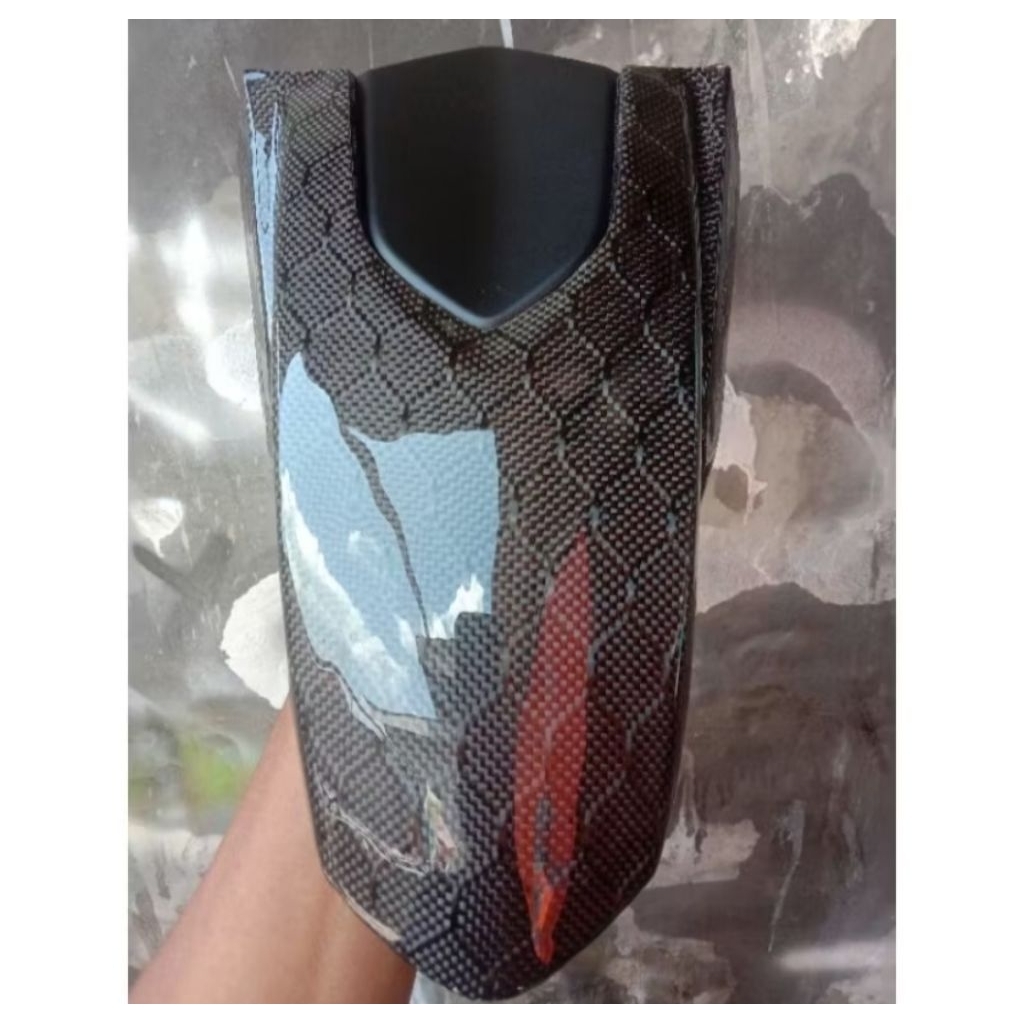 Spakbor depan honda Sonic 150 R carbon kevlar asli