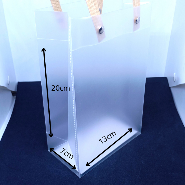 

Tas Souvenir Mika Dof Eceran / Gooding BG Transparant Premium / Tas Kado Ultah