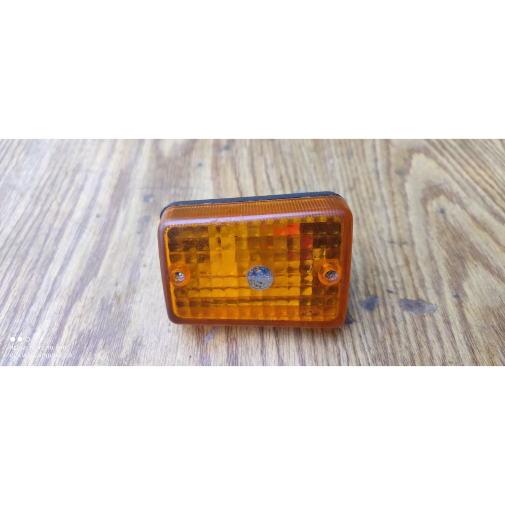 LAMPU SEIN DEPAN YAMAHA C700 / L / ORIGINAL / 50