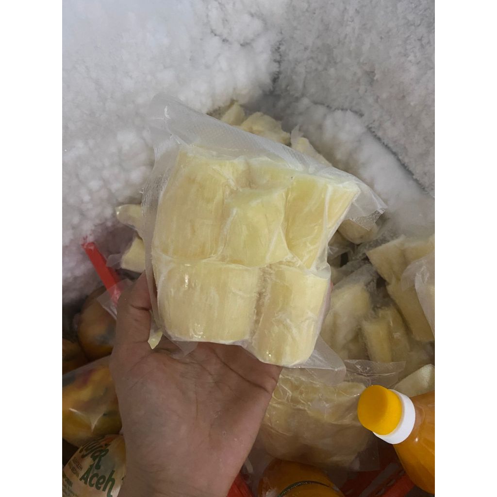 

SINGKONG PREMIUM. SINGKONG GORENG ENAK. FRESH DAN BERKUALITAS