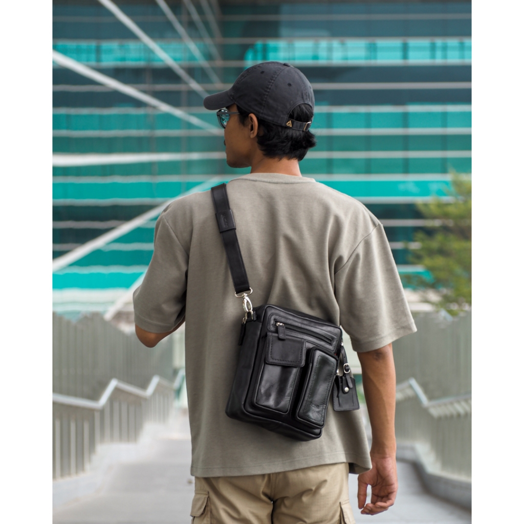 Leather Sling Bag - Tas Selempang Kulit Pria Bally Resize