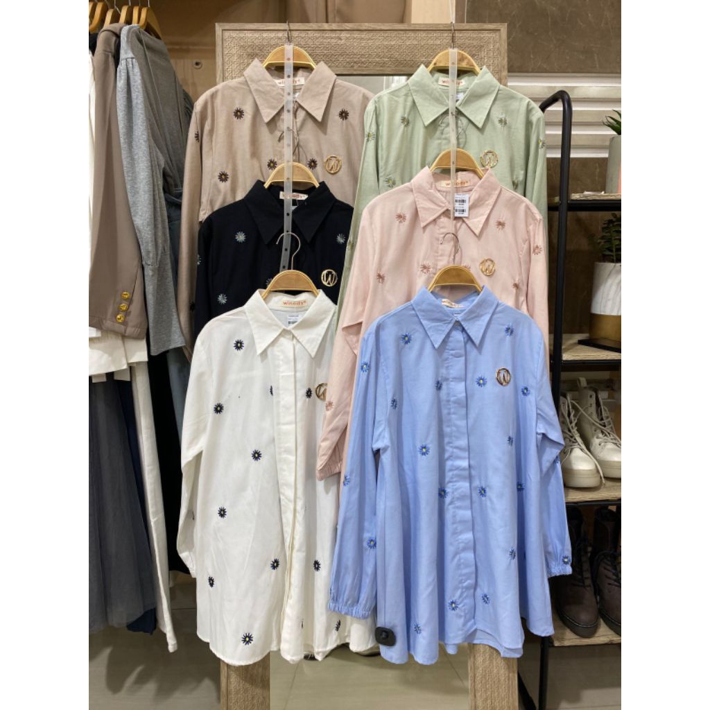 ATASAN BLOUSE WINODY