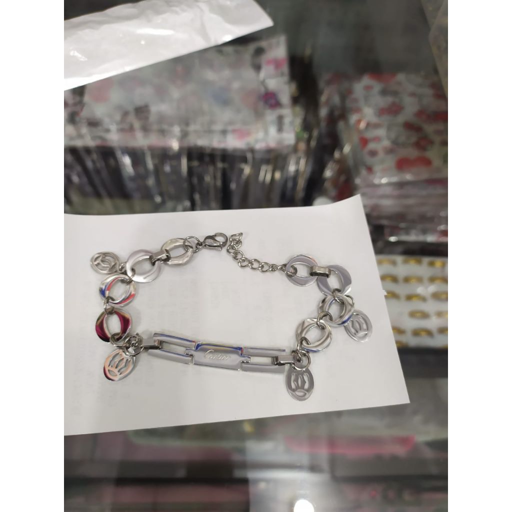 gelang besi putih ambon