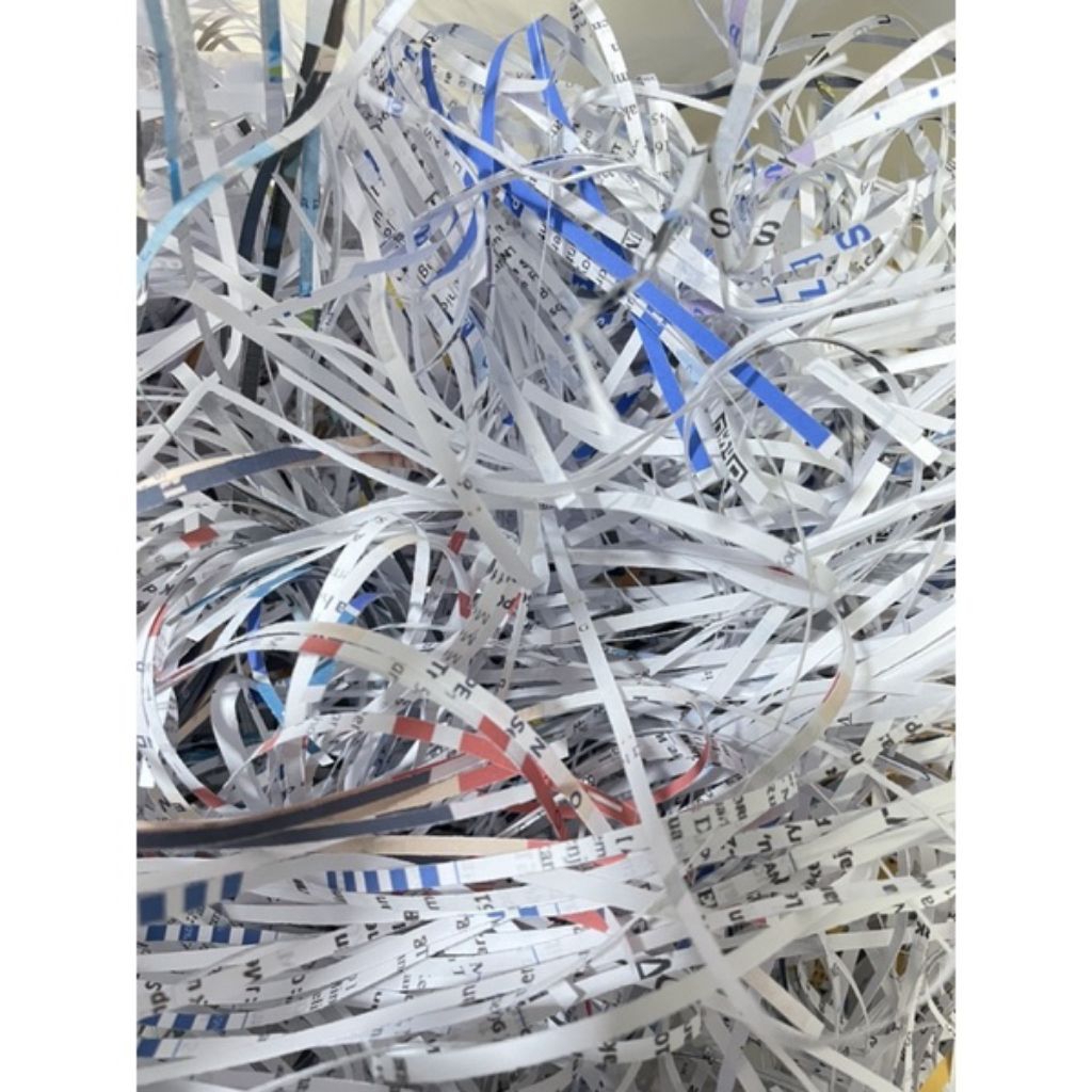 

kerras cacah bekas 1kg, kertas serut bekas