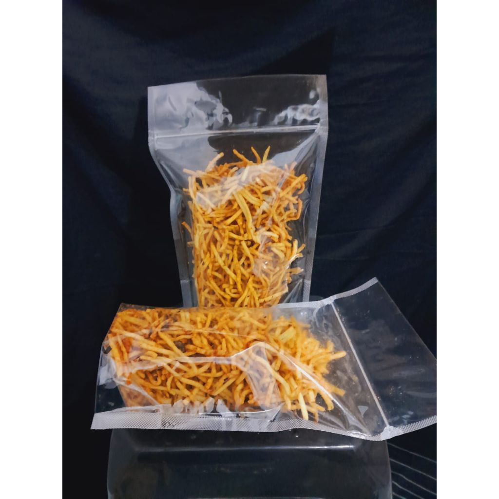 

MIE KREZZZ CEMILAN ENAK RENYAH DAN GURIH 350GR