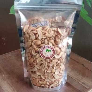 

Cemilan Kacang Mede Panggang Mete Oven ( Pecahan Belah Dua ) 500g-1000 gram