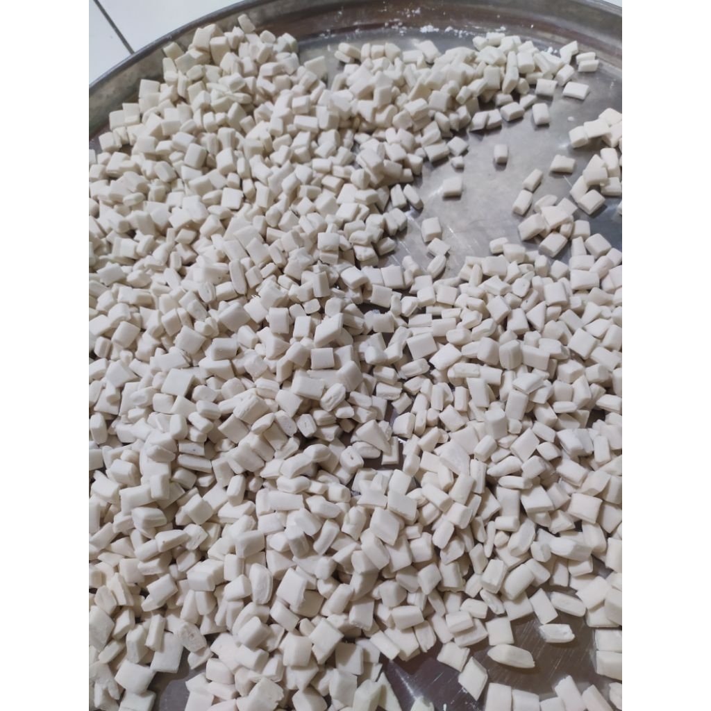 

cimin/cilor mentah 1kg